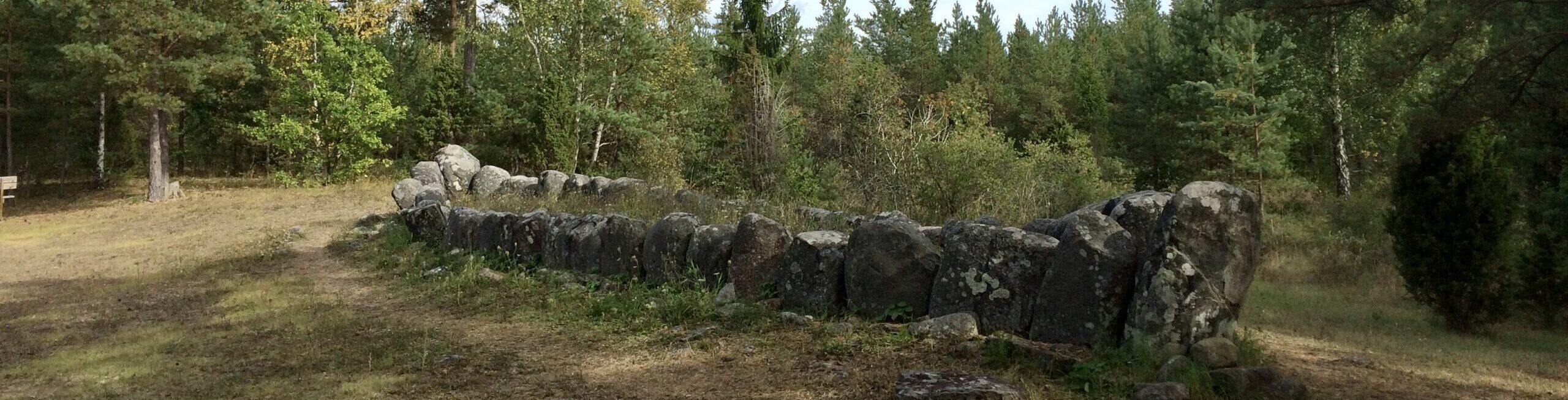 Hedniska rötter av granit